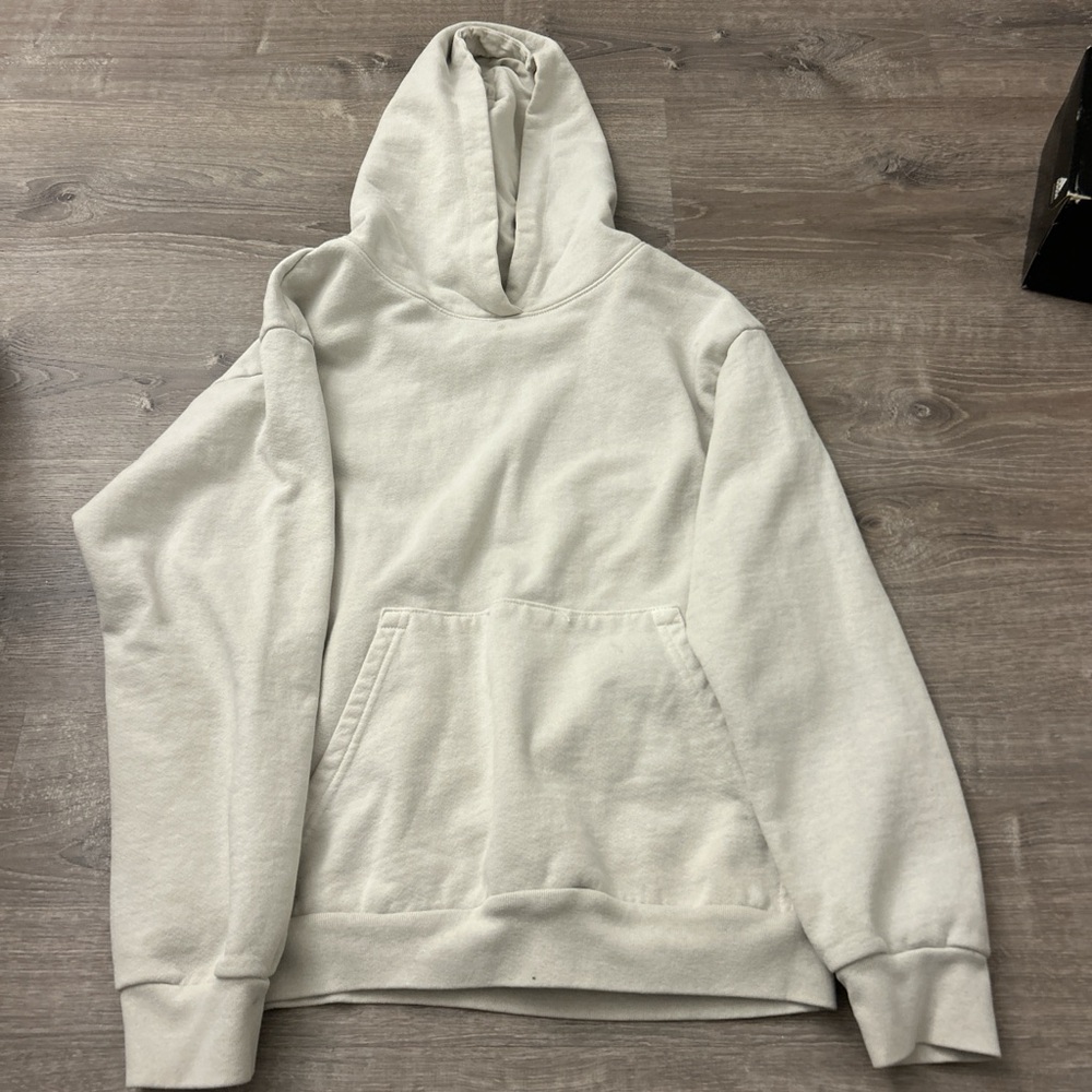 TALENTLESS Off-White Hoodie